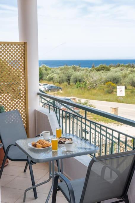 Apartamento Spiros House Svoronata Exterior foto